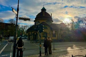 S-Bahnhof Mexikoplatz